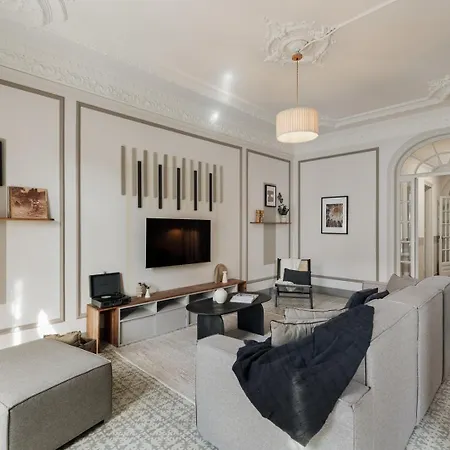 Appartement Kaftan - 5 Bedrooms And Balcony In Eixample Dreta