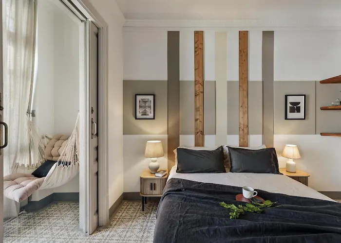 Kaftan - 5 Bedrooms And Balcony In Eixample Dreta Daire