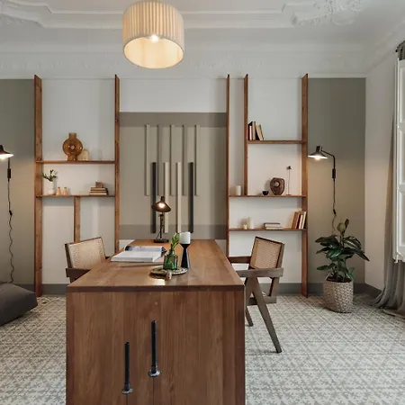 Kaftan - 5 Bedrooms And Balcony In Eixample Dreta