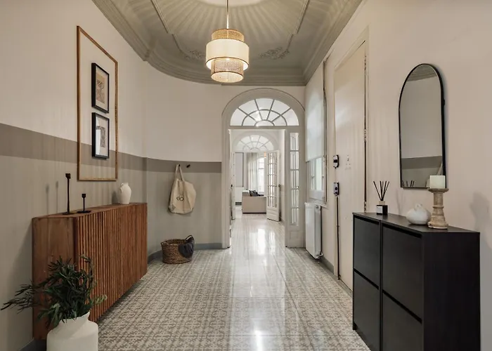 Lägenhet Kaftan - 5 Bedrooms And Balcony In Eixample Dreta
