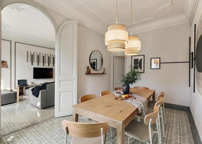 Lägenhet Kaftan - 5 Bedrooms And Balcony In Eixample Dreta *
